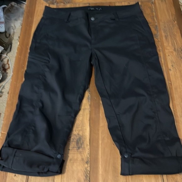 PRANA Halle hiking pants, size 14 roll up tabs, in very good condition - Picture 3 of 9
